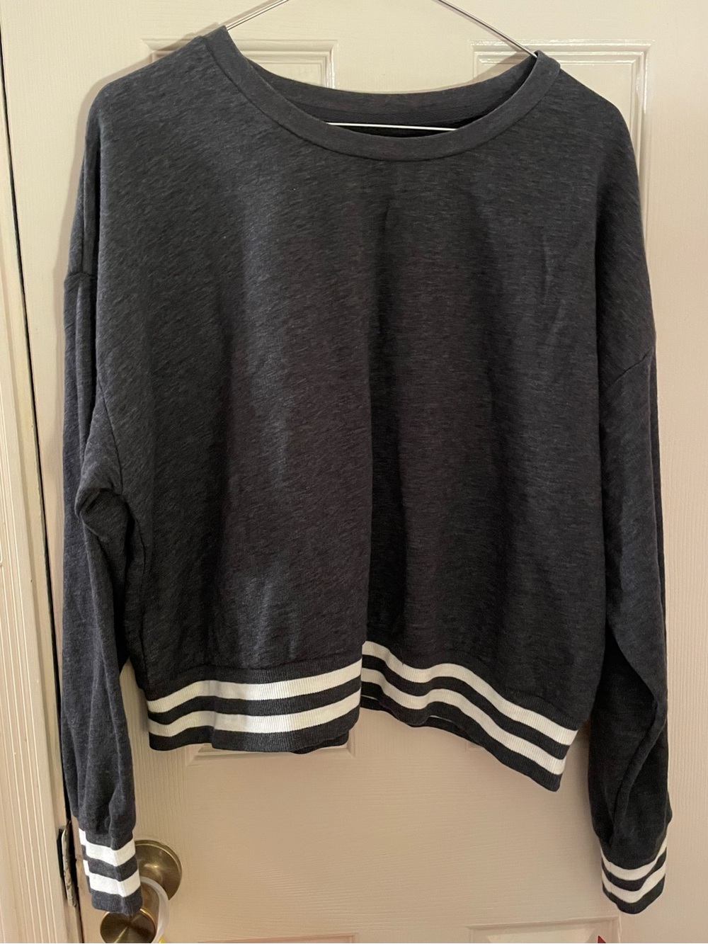 Charcoal Striped Hem Women's Sweater - Casual Crewneck XXL NWT